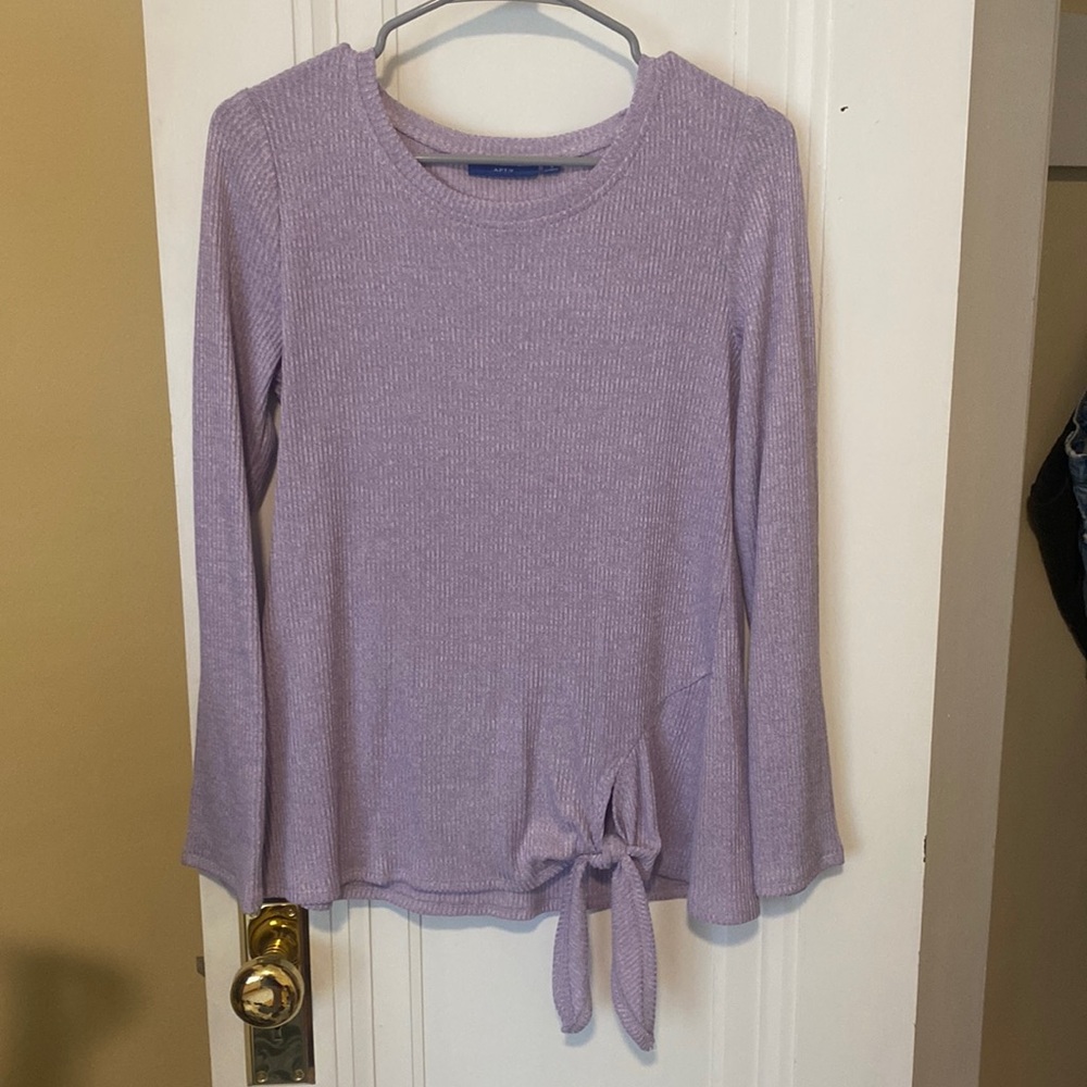 Apt. 9 light purple tie in front sweater